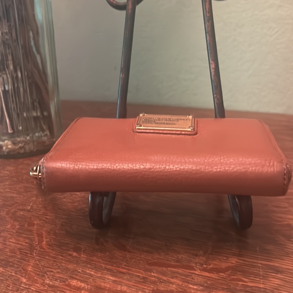 Marc by Marc Jacobs Medium Full Zip Wallet - Picture 8 of 12